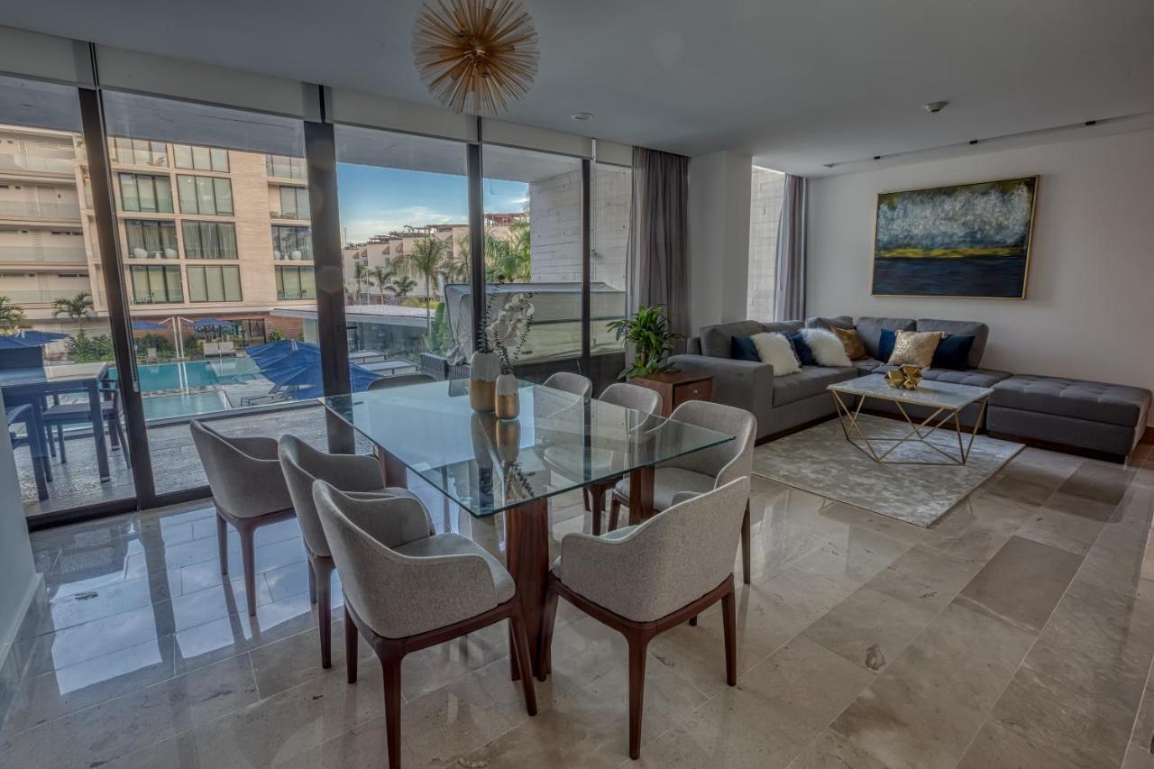 Astonishing Condo With Balcony In A Private Complex With Pool And Gym 신데 델 카르멘 외부 사진